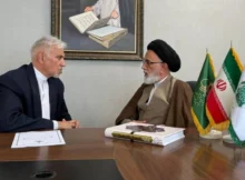 حجت الاسلام والمسلمین دکتر حسین زاده