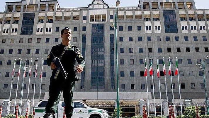 حمله انتحاری داعش در مراسم سالگرد امام خمینی